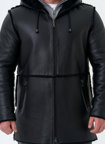 Мужская натуральная дубленка с капюшоном