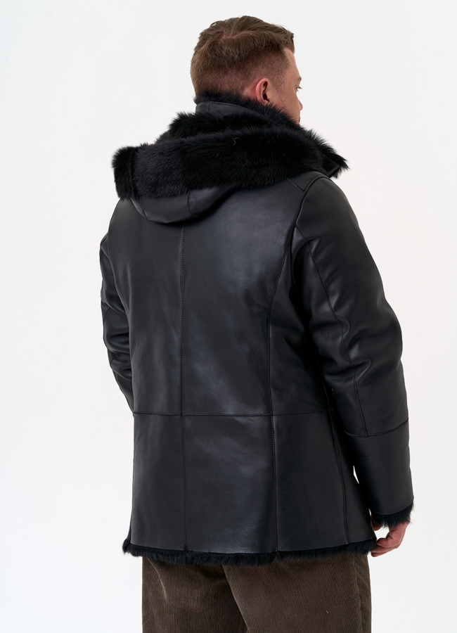 Мужская дубленка черного цвета с капюшоном модель № 31792 универмаг малина