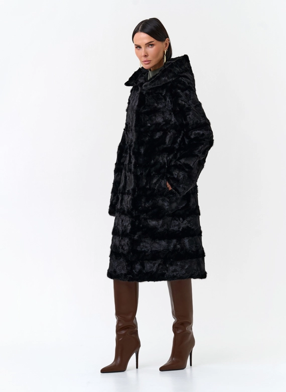 Шуба из меха норки с капюшоном фото