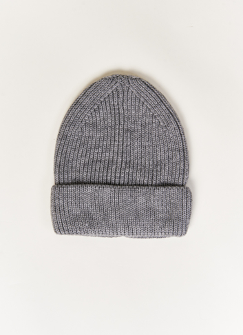 Шапка мужская серого цвета