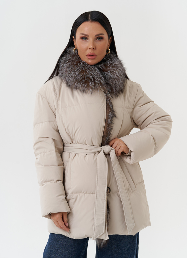 Женский пуховик с мехом чернобурки модель № 28917 в рассрочку