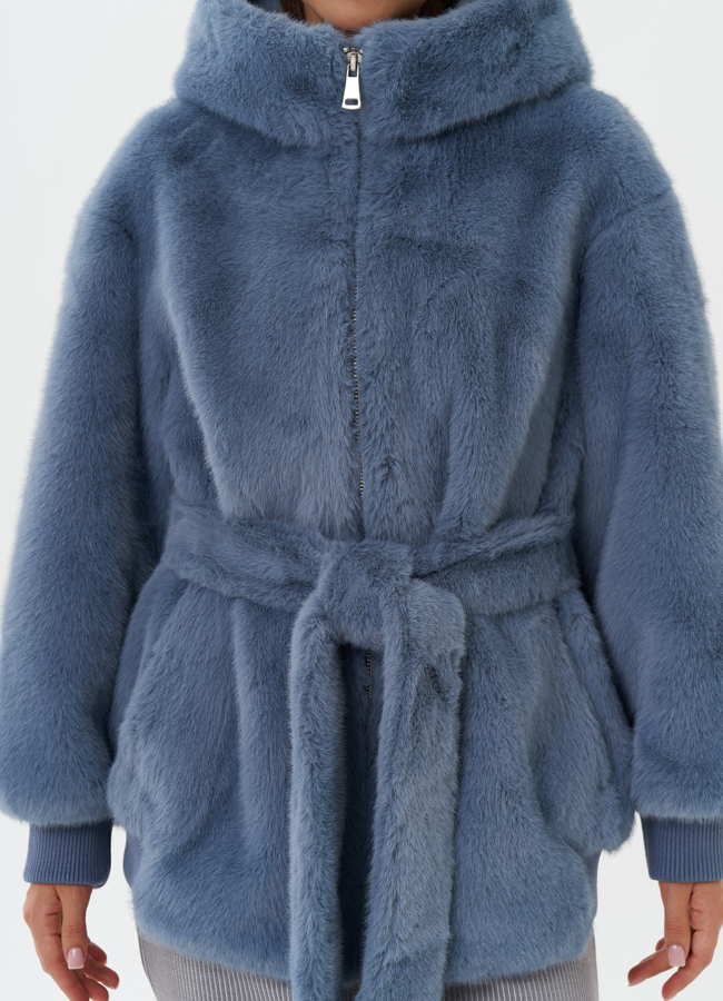 Шуба из эко меха с капюшоном модель № 27788 в рассрочку