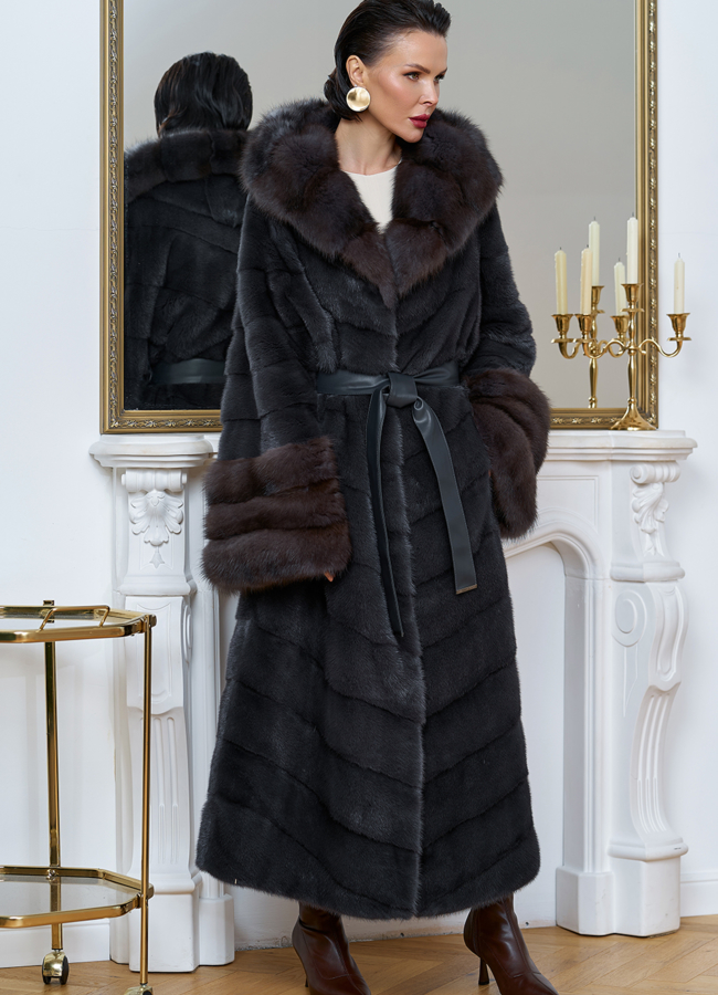 Длинная шуба из меха норки с отделкой из меха куницы модель № 31712 универмаг малина