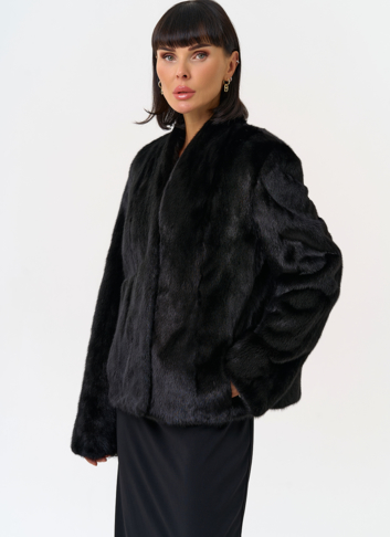 Укороченная шуба из меха норки 