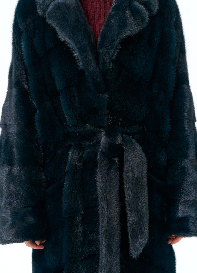 Зеленая шуба из норки модель № 31872 в кредит