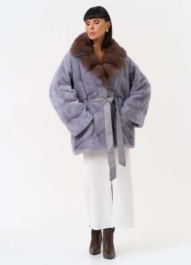 Женская шуба из меха норки с воротником из меха куницы модель № 27581 универмаг малина