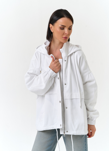 Женская джинсовая куртка с капюшоном