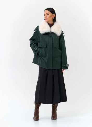Женская куртка из эко замши с отделкой из эко меха