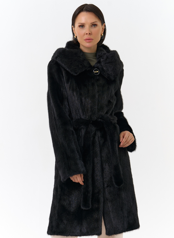 Шуба из норки черного цвета с капюшоном 