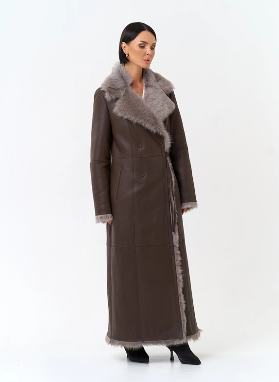 Женская двухсторонняя дубленка с поясом фото