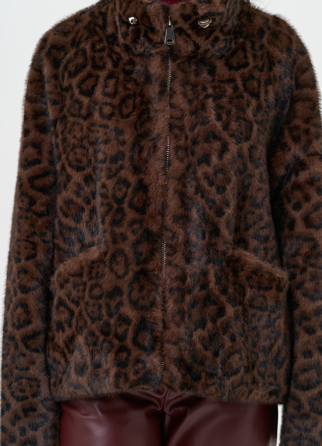 Женская куртка из эко меха с воротником  модель № 31254 в кредит