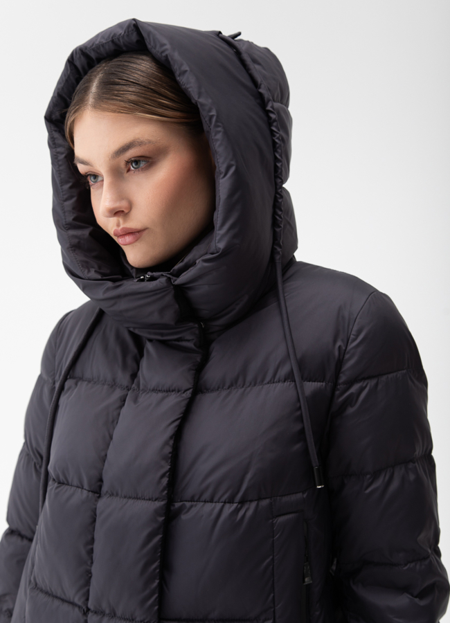 Пуховик женский с капюшоном  модель № 28417 универмаг малина