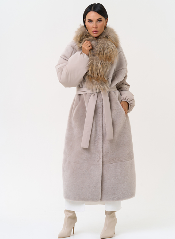 Комбинированное женское зимнее пальто с воротником из меха лисы